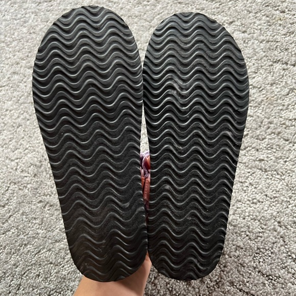 Gap sport sandals size 1-2 - Picture 8 of 11